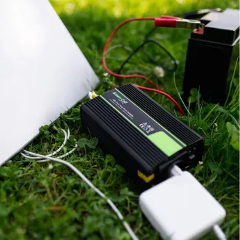 Power inverter Green Cell INV12 3000 W 12 V to 230 V, 50 Hz, 1 USB, active cooling, black