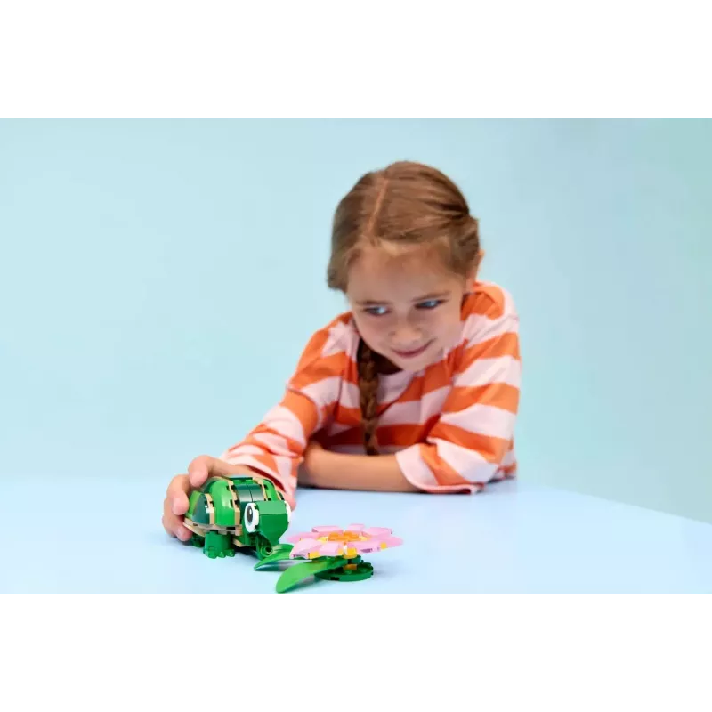 LEGO CREATOR 3 IN 1 31377 Turtle with a Water Lily Flower