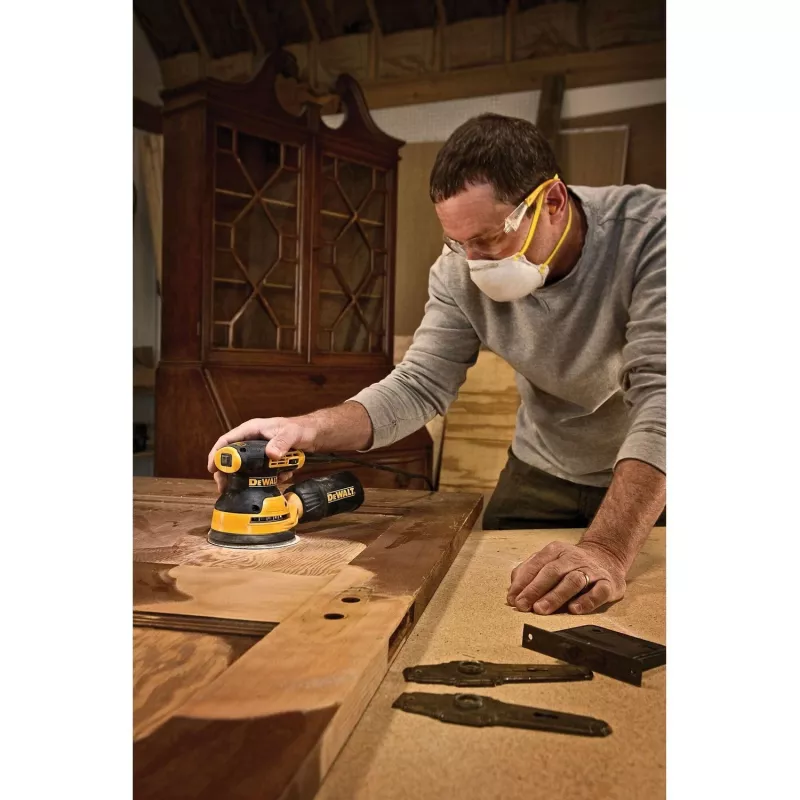 Orbital sander DeWalt DWE6423-QS, 280 W, 8,000–12,000 OPM, 2.6 mm orbit, 1.28 kg
