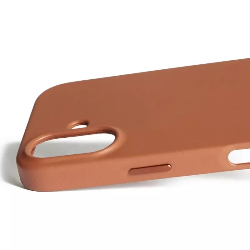 Mujjo Full Leather Case MagSafe Case for iPhone 17 Brown