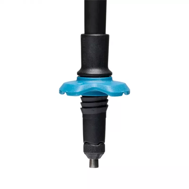 Trekking poles Black Diamond Distance Carbon FLZ — foldable carbon, adjustable 125–140 cm, 3-segment, 364 g, 40 cm folded
