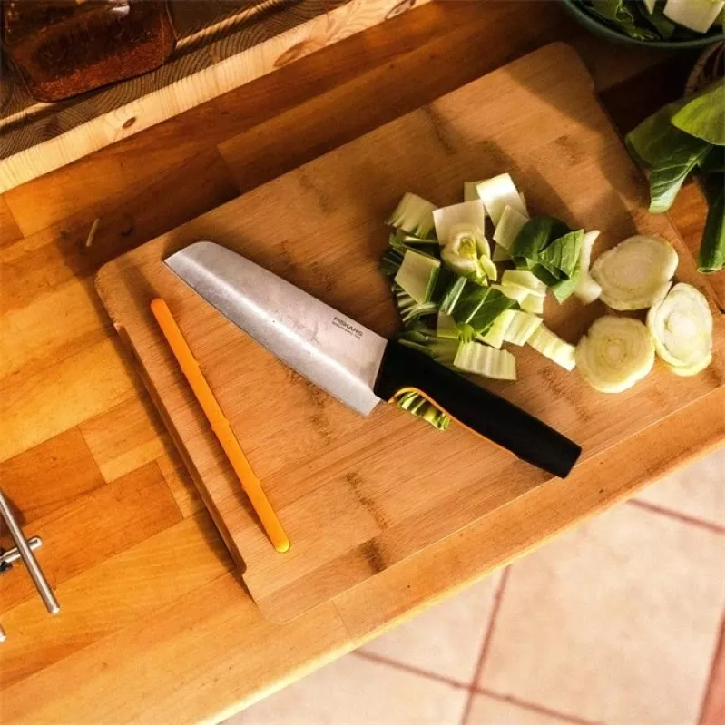 Fiskars 1057536 kitchen knife Stainless steel 1 pc(s) Santoku knife