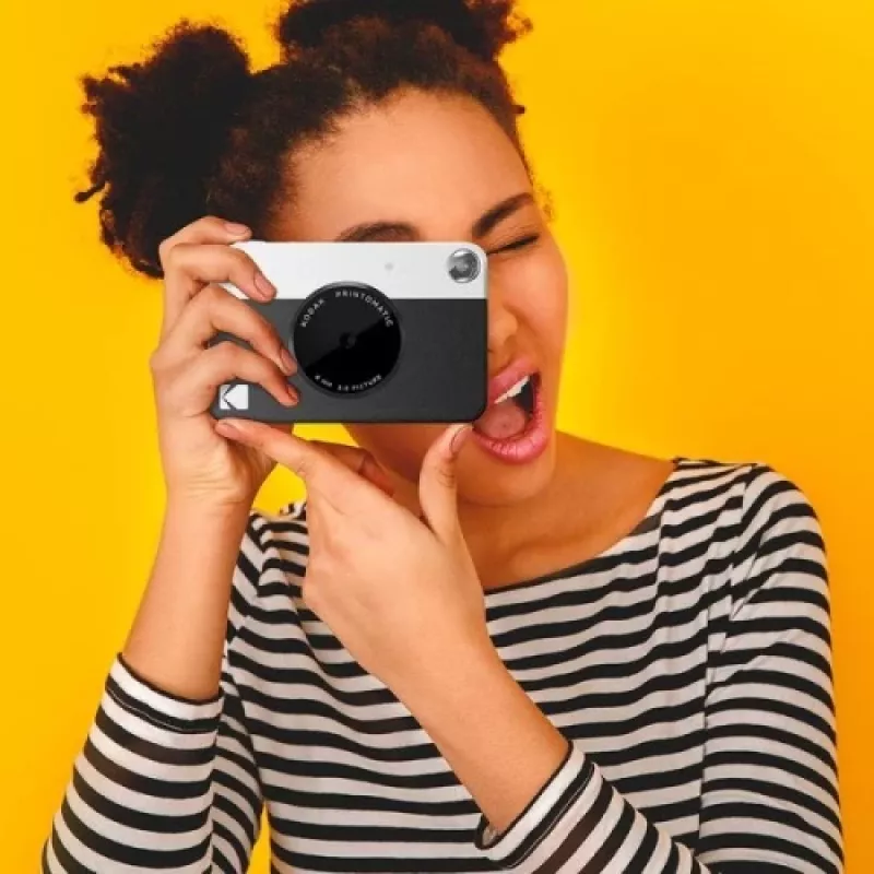 Kodak PRINTOMATIC Instant Print Camera, 2x3'', Black