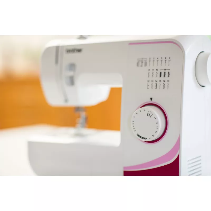 Brother RL417 sewing machine Electric
