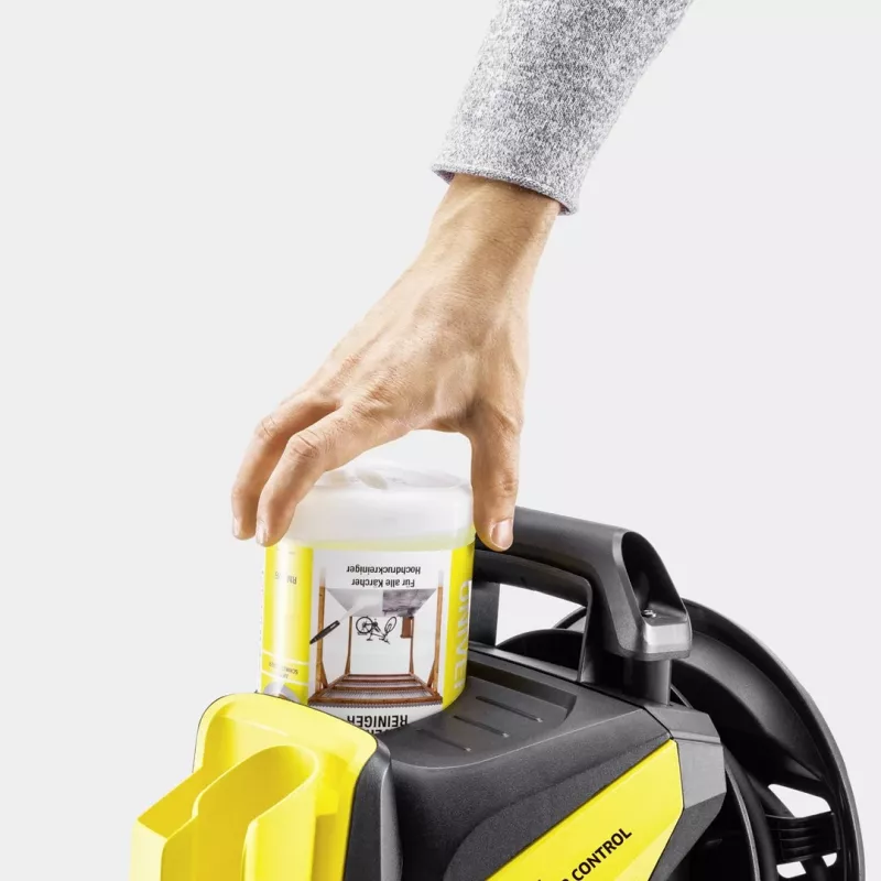 Kärcher 1.324-330.0 pressure washer Upright Electric 420 l/h Black, Yellow