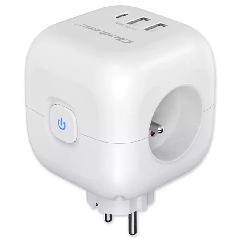 Power strip QOLTEC 52548 with 3×AC sockets and USB port