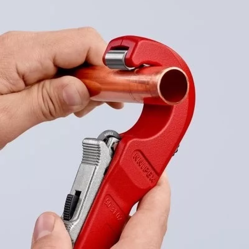 Knipex 90 31 02 SB manual pipe cutter Pipecutter