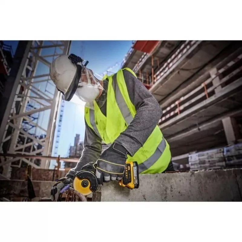 DeWALT DCS438N-XJ 18V XR cordless angle grinder, 76 mm
