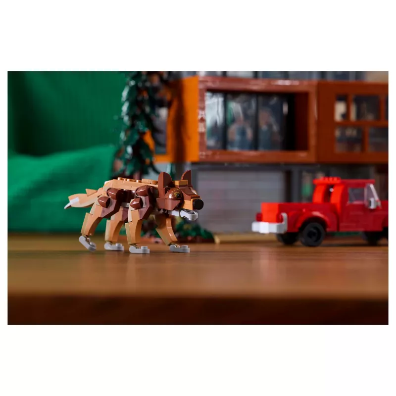 LEGO Cullen House 21354 Ideas model — 1000+ pieces modular building set