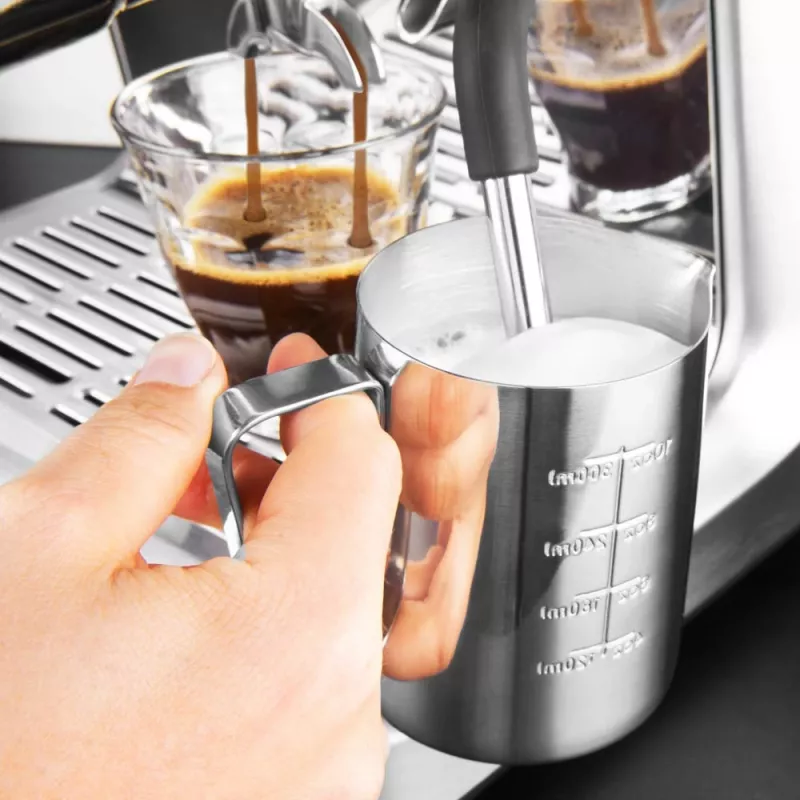 Espresso machine GASTROBACK Design Advanced Urban Duo — fully automatic, 2.8 L water tank, built-in grinder, 250 g bean hopper, 3000 W, black