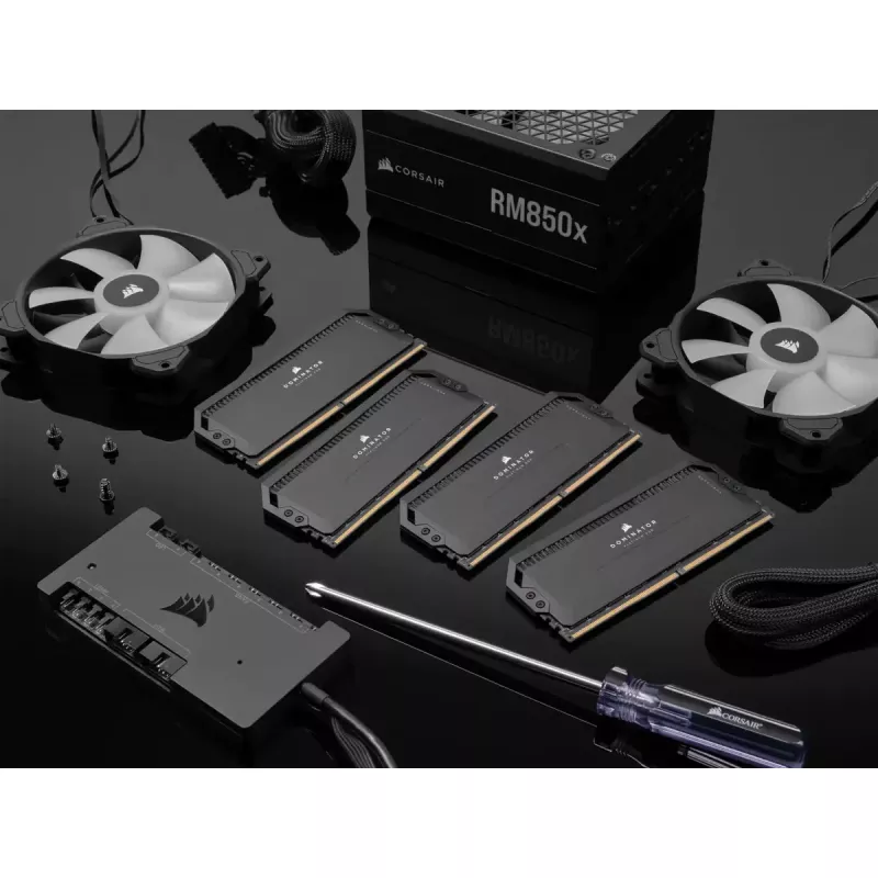 DIMM 32 GB DDR5-6400 (2x 16 GB) Dual-Kit, Arbeitsspeicher schwarz, CMT32GX5M2B6400C32, Dominator Platinum, INTEL XMP