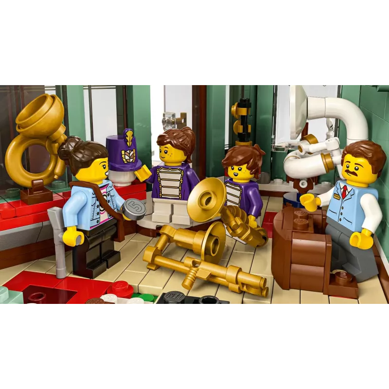 LEGO ICONS 11371 Shopping Street