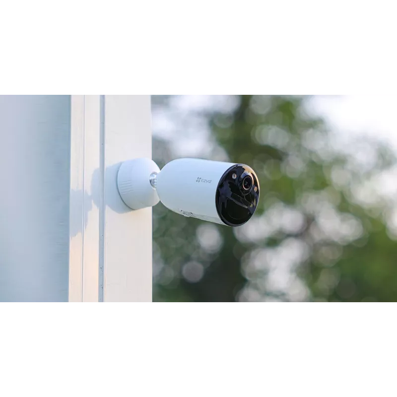 Battery Wi‑Fi IP security camera EZVIZ CB3 2K, 3 MP (2304x1296), 5200 mAh, IP65, solar panel included