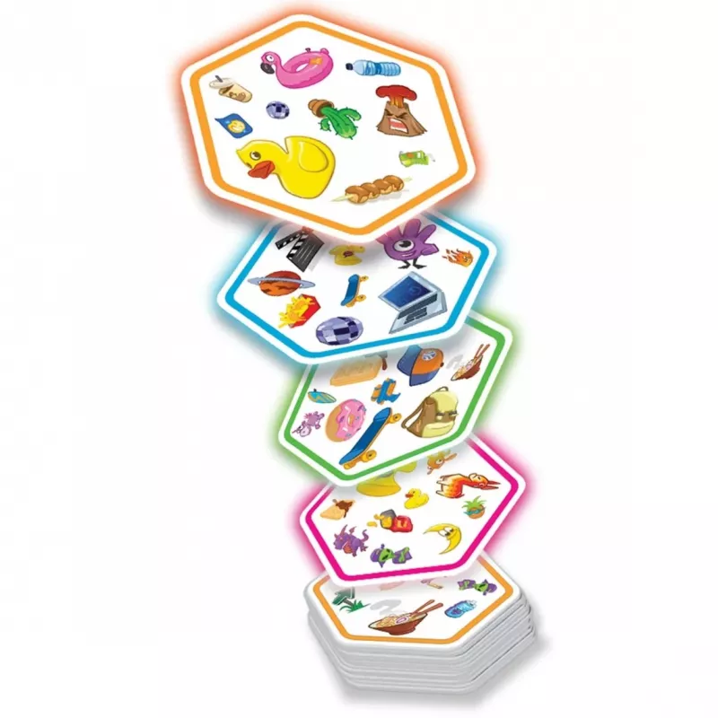 Dobble Connect, Card Game