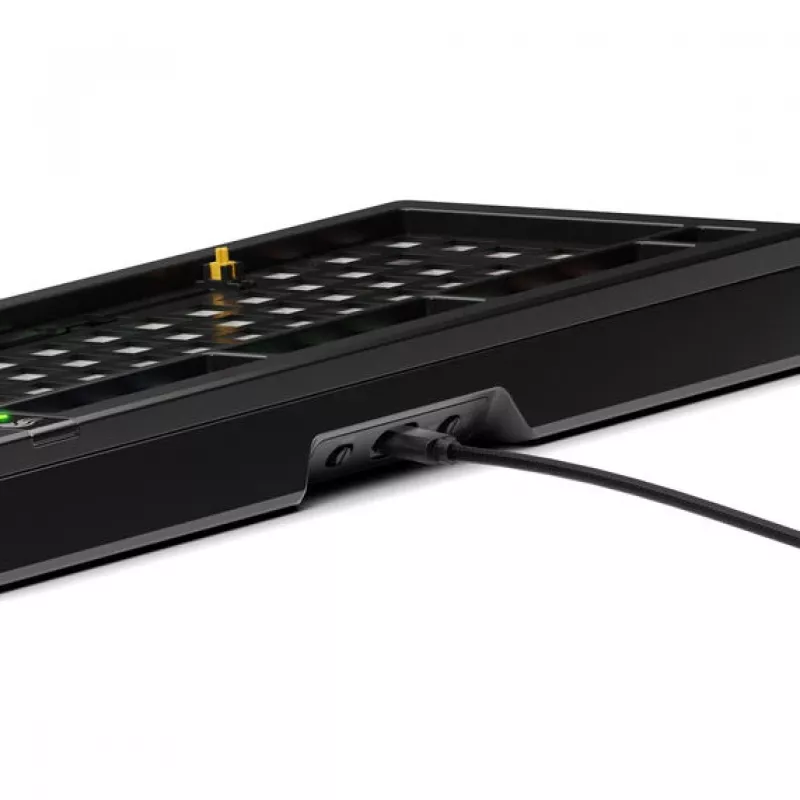 Mechanical keyboard GLORIOUS GMMK 3 PRO Barebones 75% form factor USB RGB LED Black