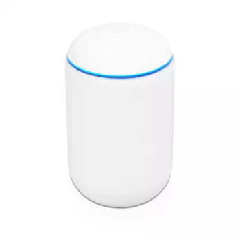 Ubiquiti UniFi Dream Machine wireless router White