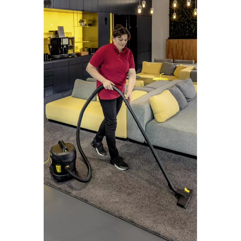 Vacuum Cleaner | KARCHER | Input power 850 W | Dust capacity 11 L | Drum vacuum | Cleaning type Dry | Dust container Dust bag | Colour Black | 1.527-222.0