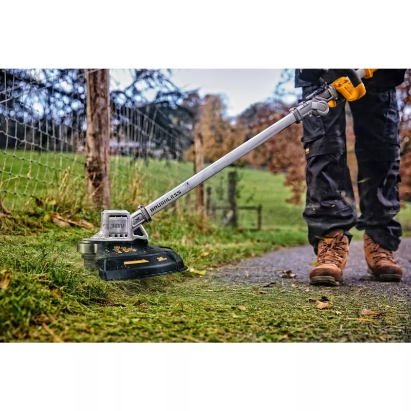 String trimmer DeWALT DCMST561N-XJ