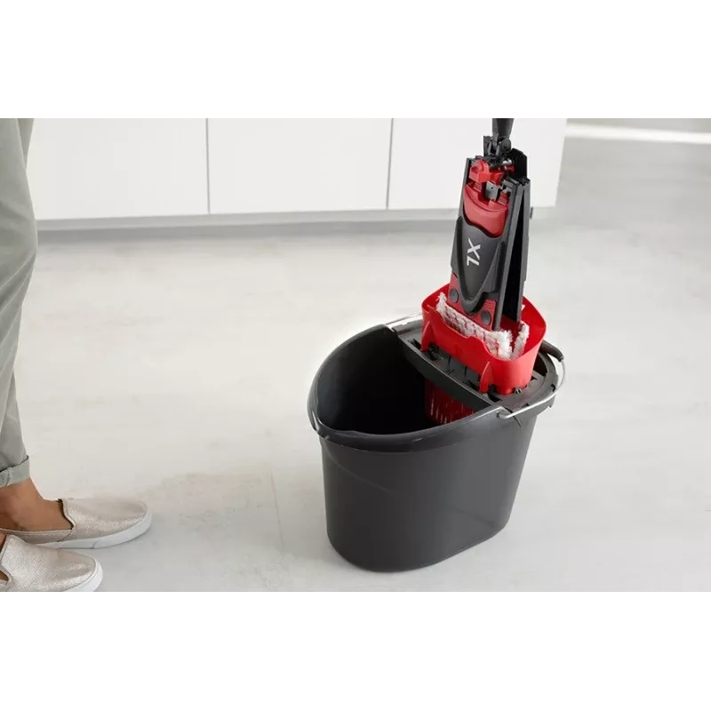VILEDA mop Ultramax XL Box — washable microfiber 360° rotating head, foldable, for hard floors