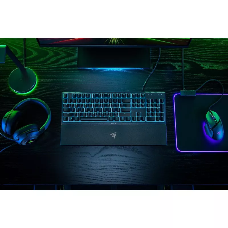 Gaming keyboard Razer Ornata V3 X Full-size USB, membrane switches, RGB LED backlight, wrist rest, 1000 Hz polling, black