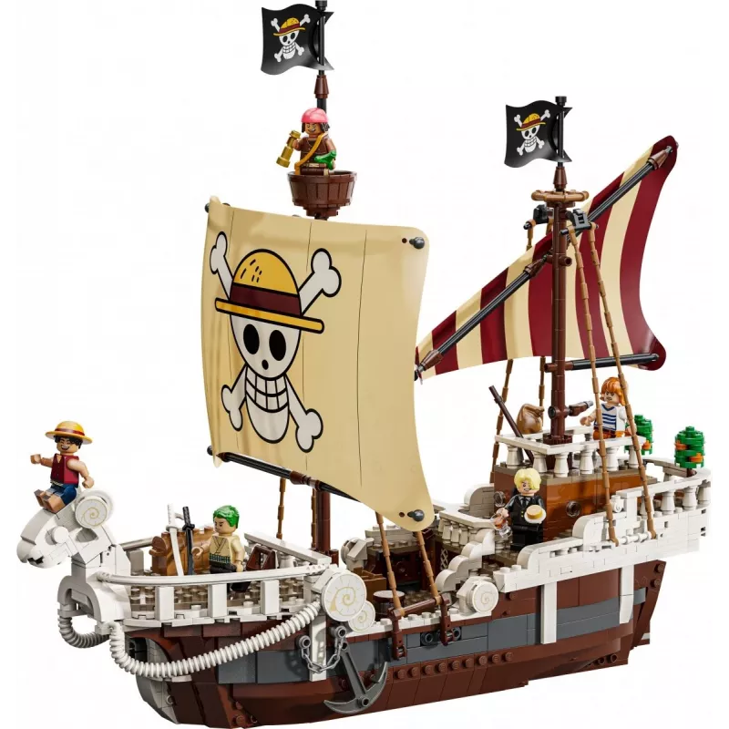 LEGO set The Going Merry Pirate Ship 75639 — One Piece brick model