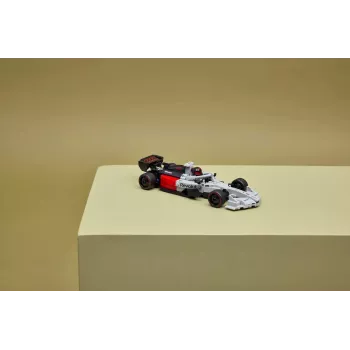 LEGO SPEED CHAMPIONS 77259 Audi Revolut F1 Team R26 Race Car