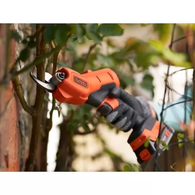 Black & Decker battery garden shears 18V/2.0Ah BCPP18D1 Power shear