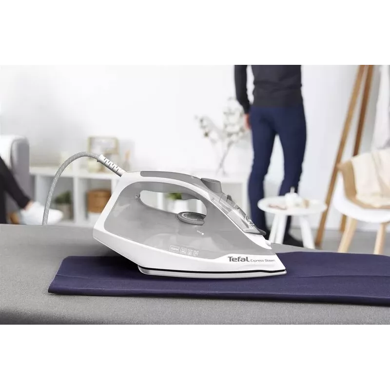 Steam iron Tefal FV2863E1, 2400W, continuous steam 35 g/min, non-stick soleplate, vertical steam