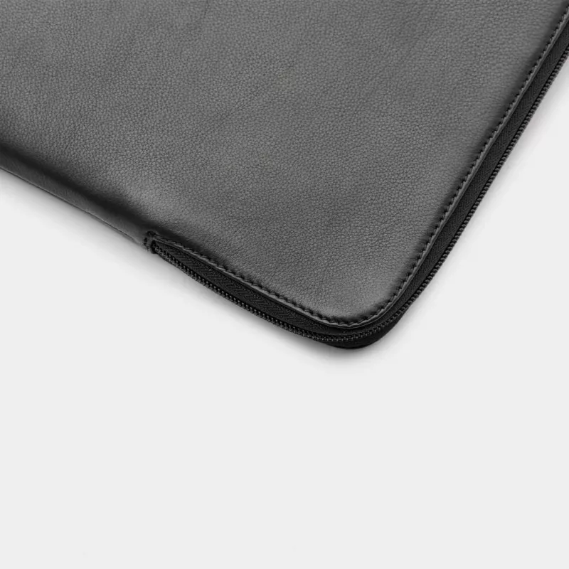 16 MacBook Pro Leather Sleeve - Black