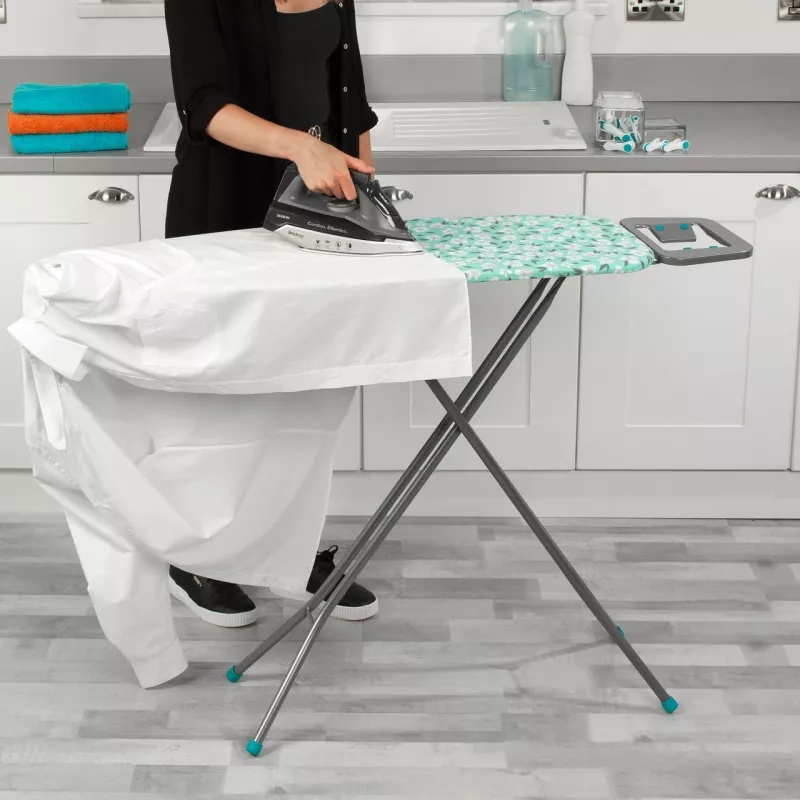 Ironing board Beldray LA023995IKATFEU7, collapsible, 110 x 33 cm
