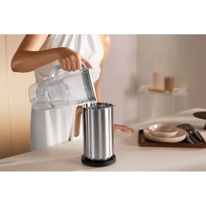 Water filter jug BRITA Glass+1 Maxtra Pro grey, 2.4 L total / 1.5 L filtered, Maxtra Pro PP filter