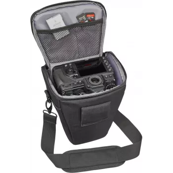 Camera bag Cullmann Malaga Action 300 black — compact protective case for mirrorless and compact cameras