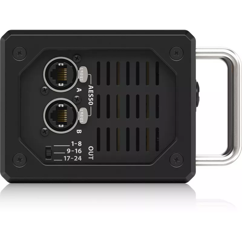Behringer SD8 stage box