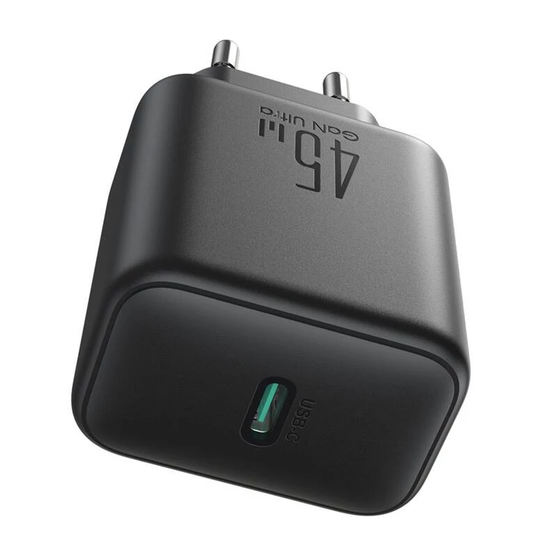 Joyroom charger JR-TCG13 45W GaN black (EU)