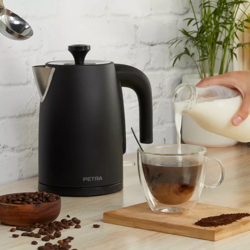 Electric kettle Petra 1.7L 3KW matte black