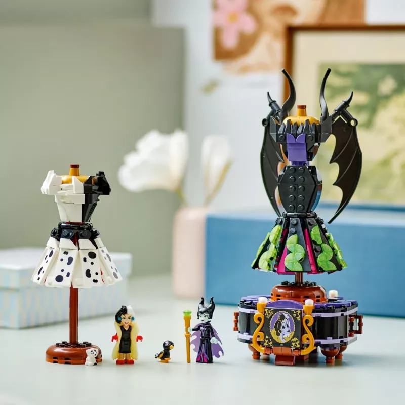 LEGO DISNEY 43262 Maleficent's and Cruella de Vil's Dresse
