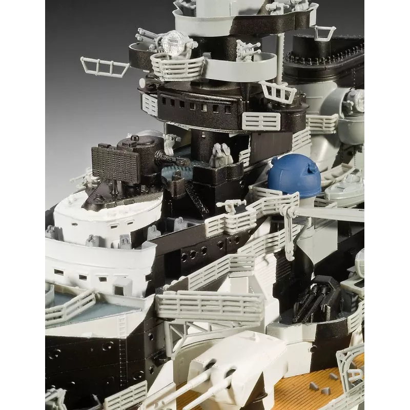Plastic model ship REVELL Tirpitz 1:350 scale