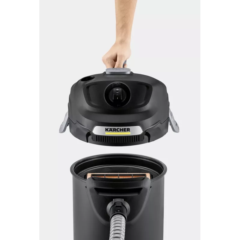 Dry Vacuum Cleaner Karcher AD 4 Premium — 17 L, 600 W, bagless, metal hose, chrome tube