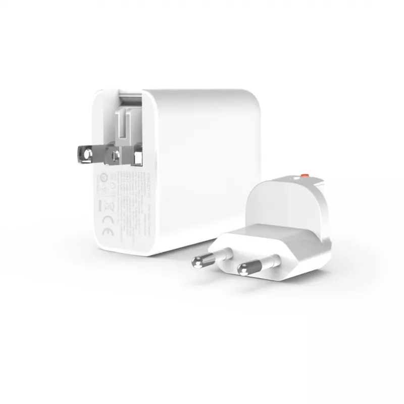 Charger Creative Labs 67W GaN 1x USB-A 2x USB-C PD — 67W total output, GaN technology
