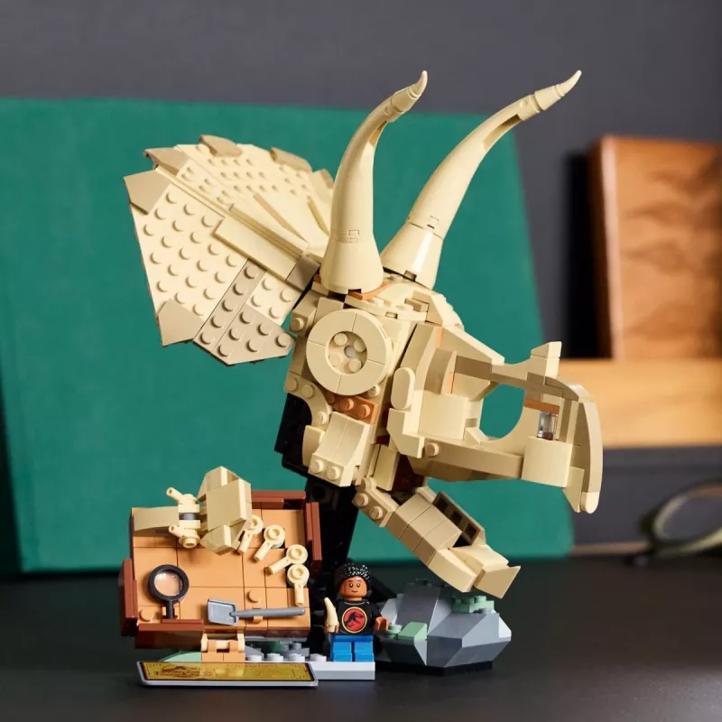 LEGO JURASSIC WORLD 76969 Dinosaur Fossils: Triceratops Skull