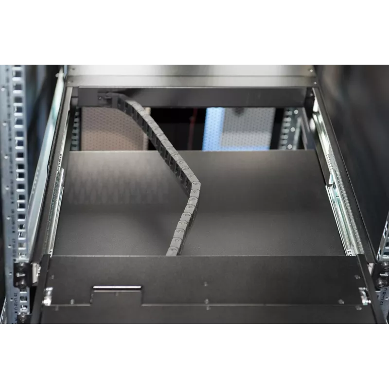 DIGITUS DS-72211-3US 19-inch 16-Port LCD KVM Rack Console