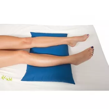 KLASSIK M sleep positioning body pillow