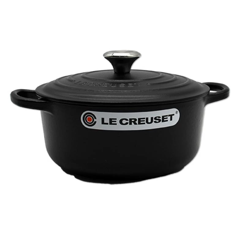 Le Creuset Signature Round Casserole baking dish
