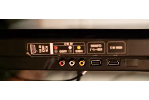 HDMI vs DisplayPort: Which Cable Should You Use?