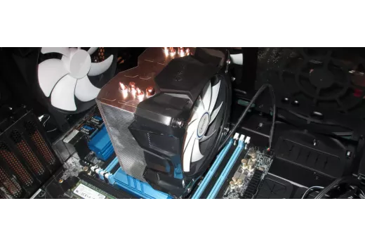 Air Cooler vs AIO Liquid Cooling: Choosing the Right CPU Cooler