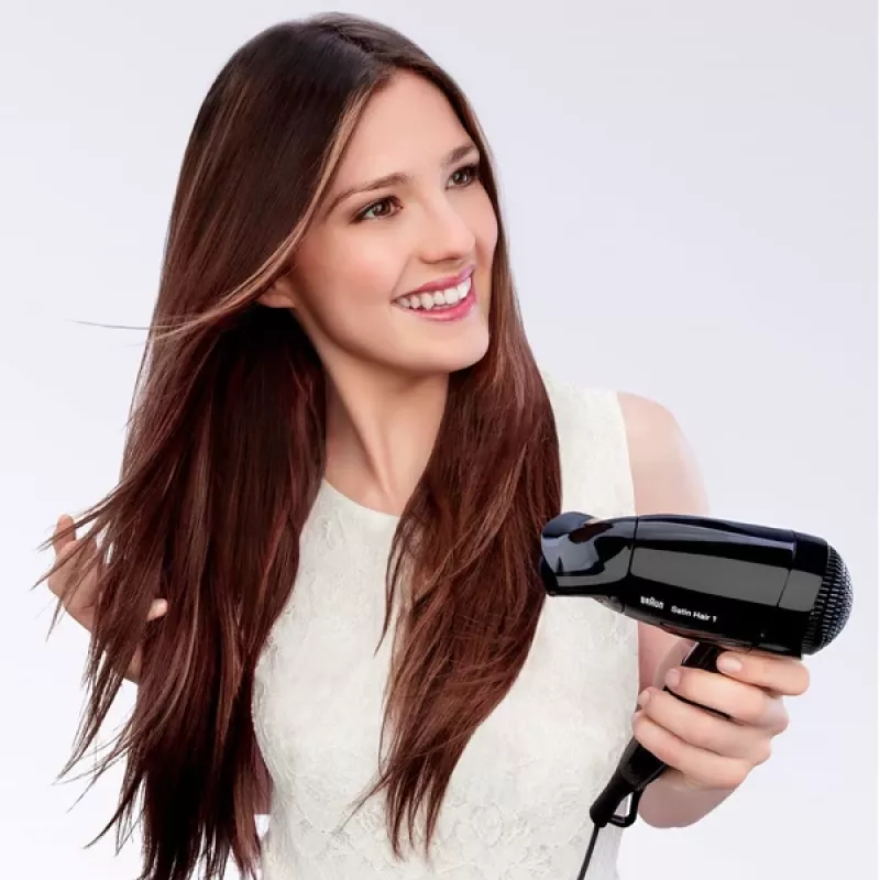 Braun HD130 hair dryer 1200 W Black