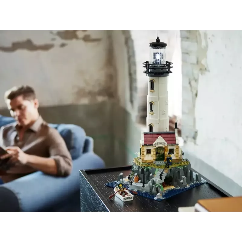 LEGO Ideas Motorized Lighthouse 21335 — 2,065 pieces, motorized rotating light, 18+