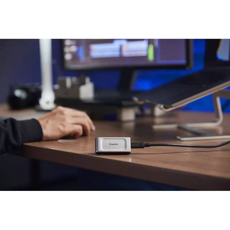 Kingston Technology 1000G PORTABLE SSD XS2000, 1 TB, USB Type-C, 3.2 Gen 2 (3.1 Gen 2), 2000 MB/s, Black, Silver