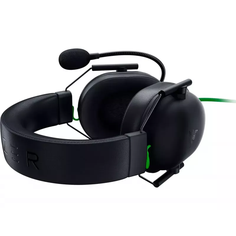 Wired gaming headset Razer BlackShark V2 X — binaural, 3.5 mm, 32 Ω, 100 dB, noise-canceling boom mic, 1.3 m cable, green/black