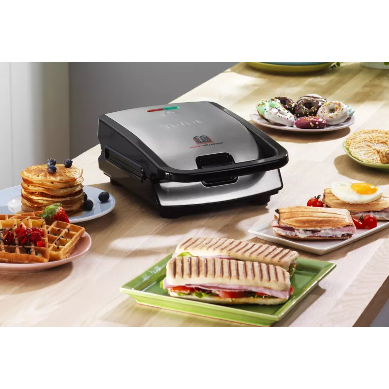 Tefal Snack Collection SW852D sandwich maker 700 W Black, Stainless steel